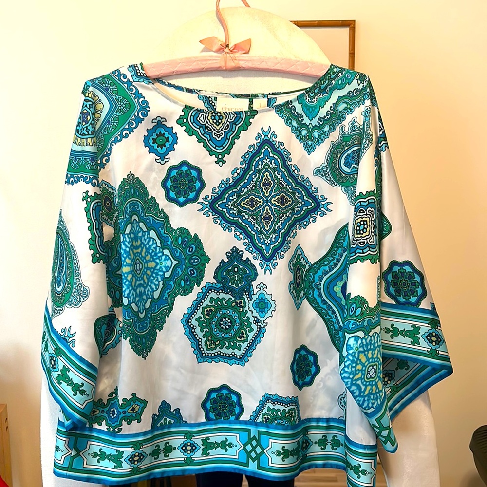 Chicos brand:wide sleeve silk-look geometric blue, white, green pattern